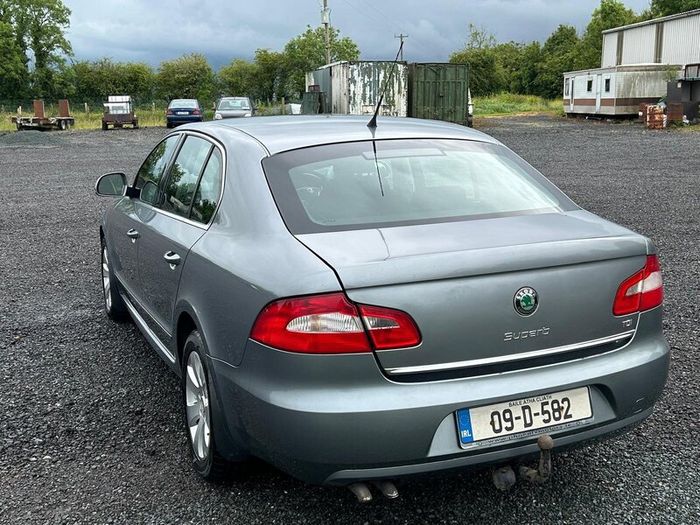 Skoda Superb 2009