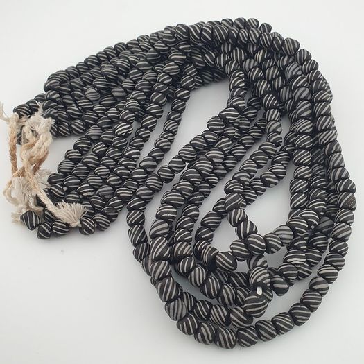 Vintage African Style White Stripe Black 8.2mm - 8.5mm Glass Beads Necklace Strand