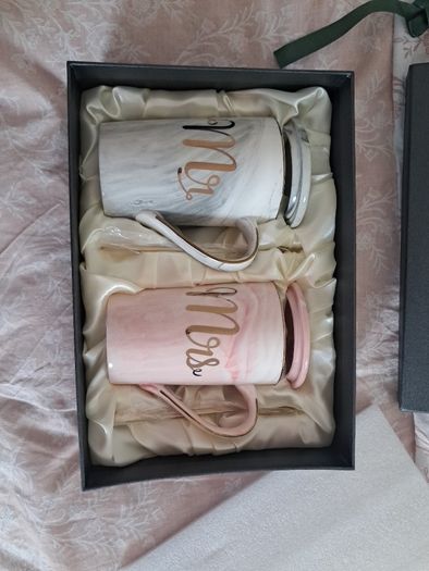 Mr & Mrs Hot Chocolate Mugs