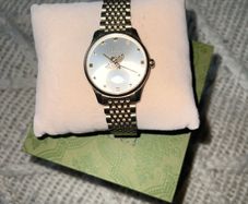 GUCCI watch ladies