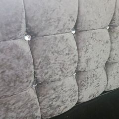 Velvet bed