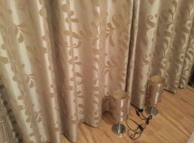Curtains and 2 lamps