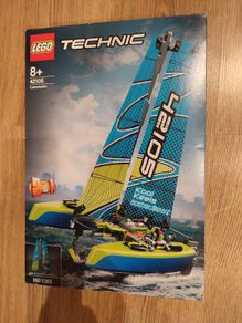 Lego Technic Catamaran 2 In 1 Brand New