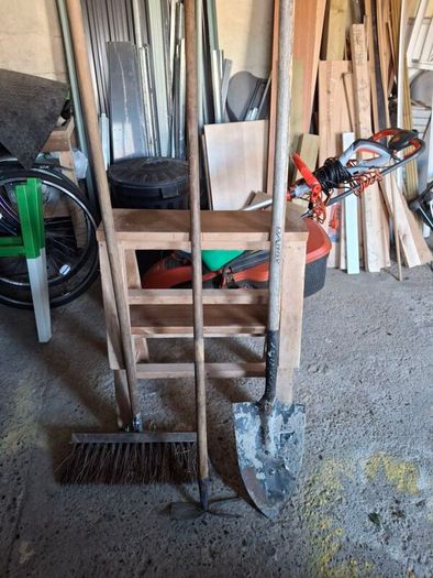 Garden tools