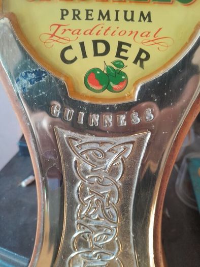 vintage  cashels cider font