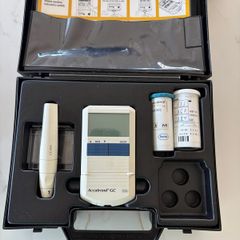 Accutrend Cholesterol and Glucose testing machine