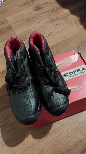Cofra safety shoes, boots