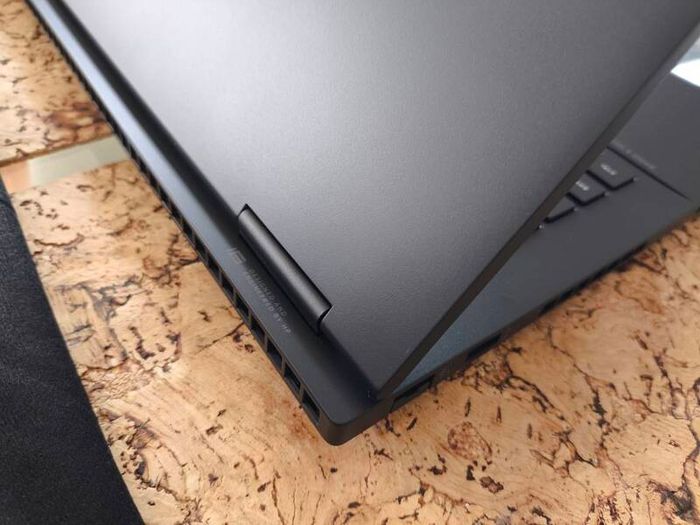 Brand New Gaming Laptop Hp Omen Intel i5 13420H 8/12 RTX4050 6GB 120W GDDR7 16GB DDR5 5600mhz 512GB NVMe PCIE 4.0 16.1" 1080p 144hz Ips 250nits Win11 RGB