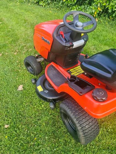 Simplicity 2018 ride on mower DELIVERY AVAILABLE