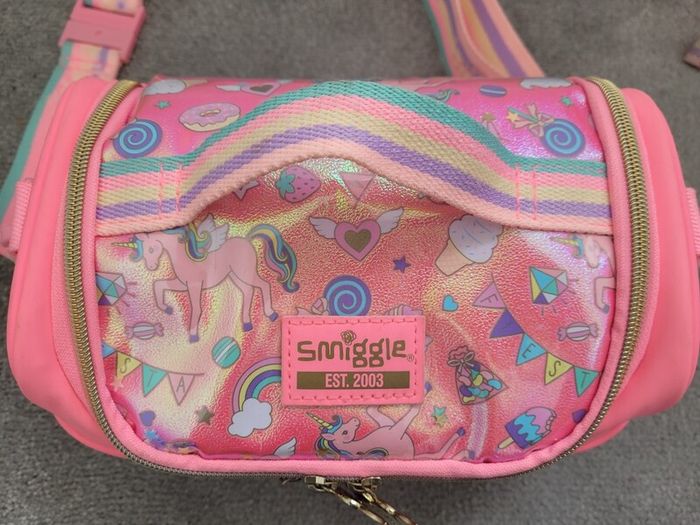 Smiggle Fiesta Classic Unicorn Backpack & Lunchbox