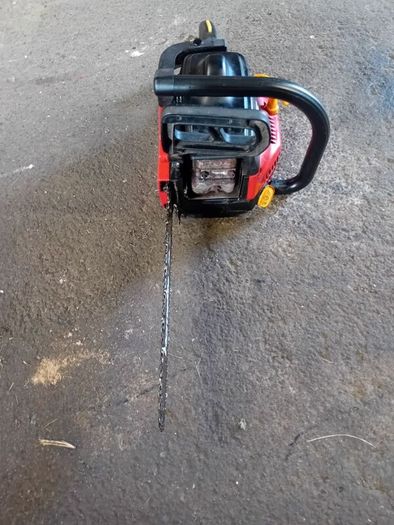 chainsaw