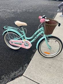 Girls bike - 18inch verve star
