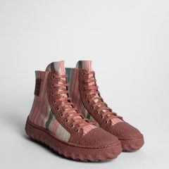 Camper boots