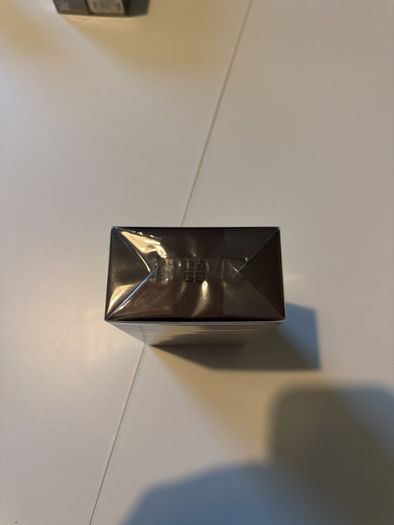GIVENcHY Gentleman Reserve Privee 100ml parfum for him
