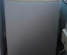 Under-counter Bush freezer