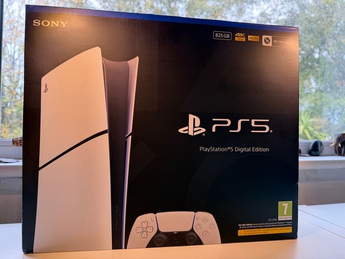 PS5 Slim Digital