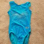Gymnastics leotards (4) and shorts (2 pairs) girls Image 4