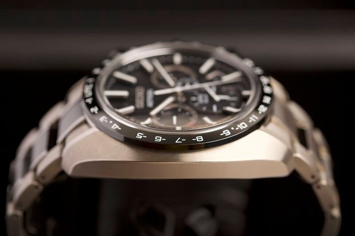 Seiko Astron SBXC085 (Box & papers)