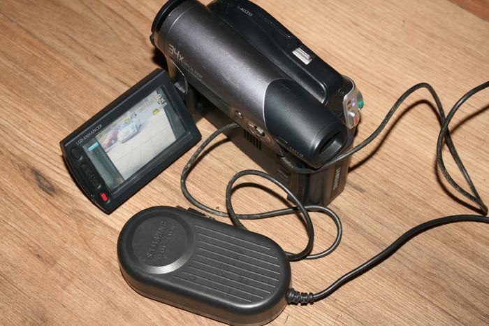 Samsung DVD Camera Recorder VP-DC172W