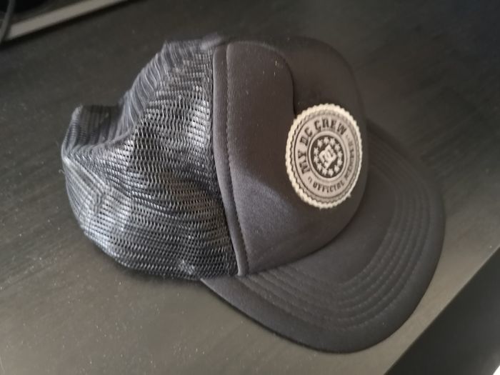 DC brand baseball cap.