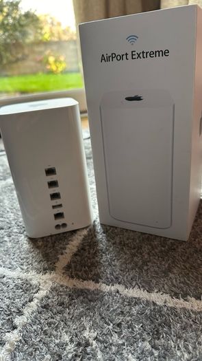 Apple AirPort Extreme Router 802.11ac 6th GENERATION A1521 wireless router Network extender