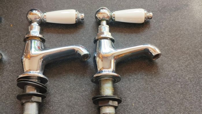 GoodHome Brean Traditional Basin Pillar Tap