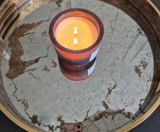 Mirrored tray
