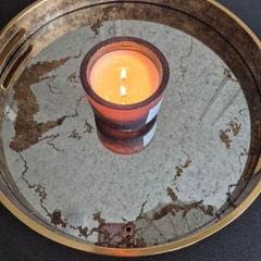 Mirrored tray