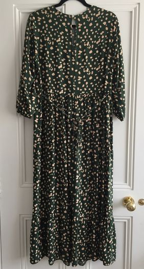 Ladies Long Dress: Size 8-10 / 10-12