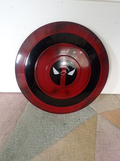 Deadpool and wolverine shield