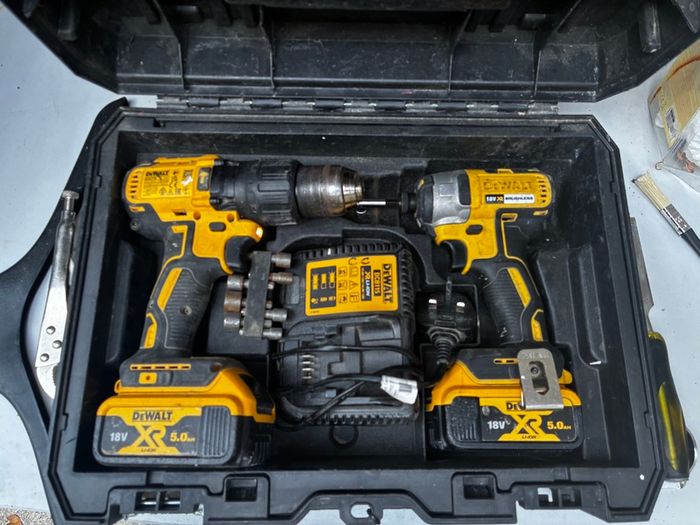 Dewalt Screw gun