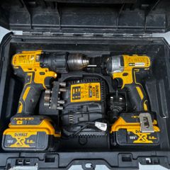 Dewalt Screw gun