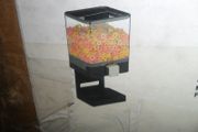 dry breakfast dispenser