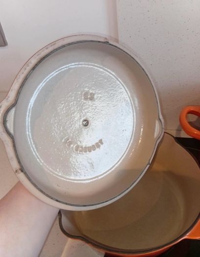 Kitchen pots