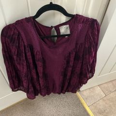 Ladies top size 18