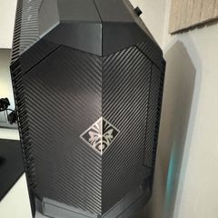 HP Omen 880 Gaming PC RX580