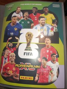 Almost complete base set World Cup 2026 card album
