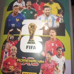 Almost complete base set World Cup 2026 card album