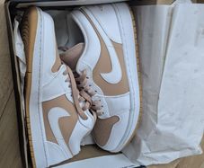 Jordan 1 Low "Hemp/White" sneakers