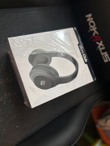 Brandnew headphone