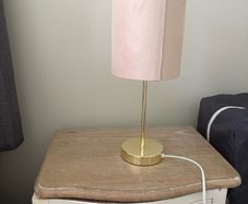 Beside lamp free to go