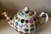 AVOCA Buttons Tea Pot
