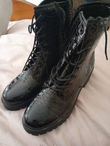 ladies boots
