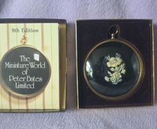 Peter Bates Miniature World Flowers in Cameo - Boxed