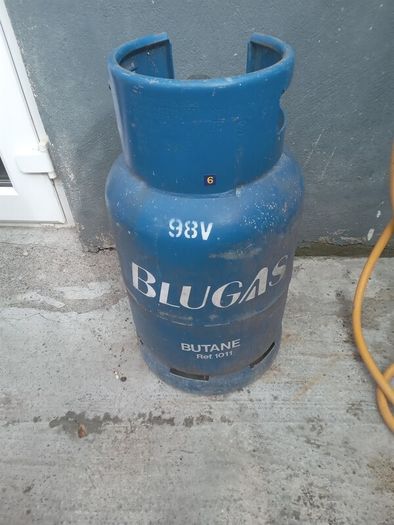 gas bottles (full)