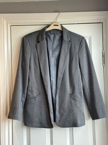 Grey Oasis blazer - sz 12