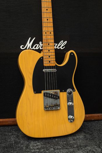 Fender American Vintage '52 Telecaster 1990s with Japanese Body - Butterscotch Blonde