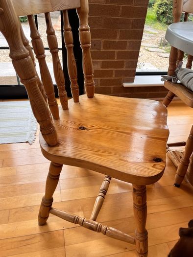 table and chairs