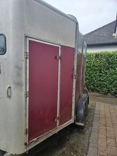 Ifor Williams 505 Horsebox for Sale in Co Meath