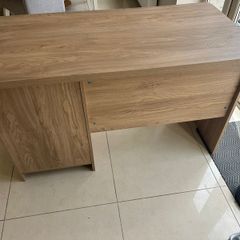 desk